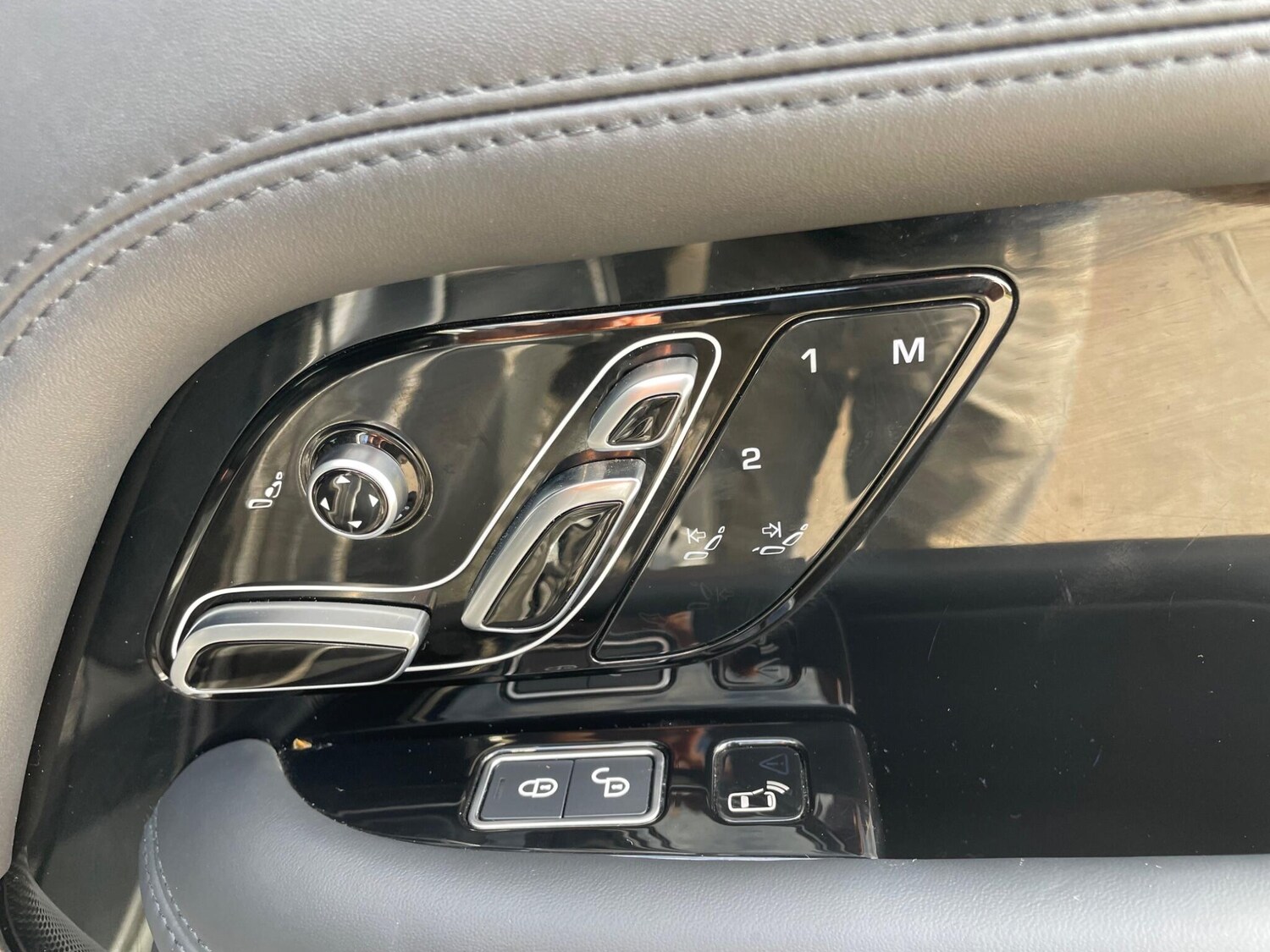 Used Land Rover Range Rover for sale - 77737355: Photo 12