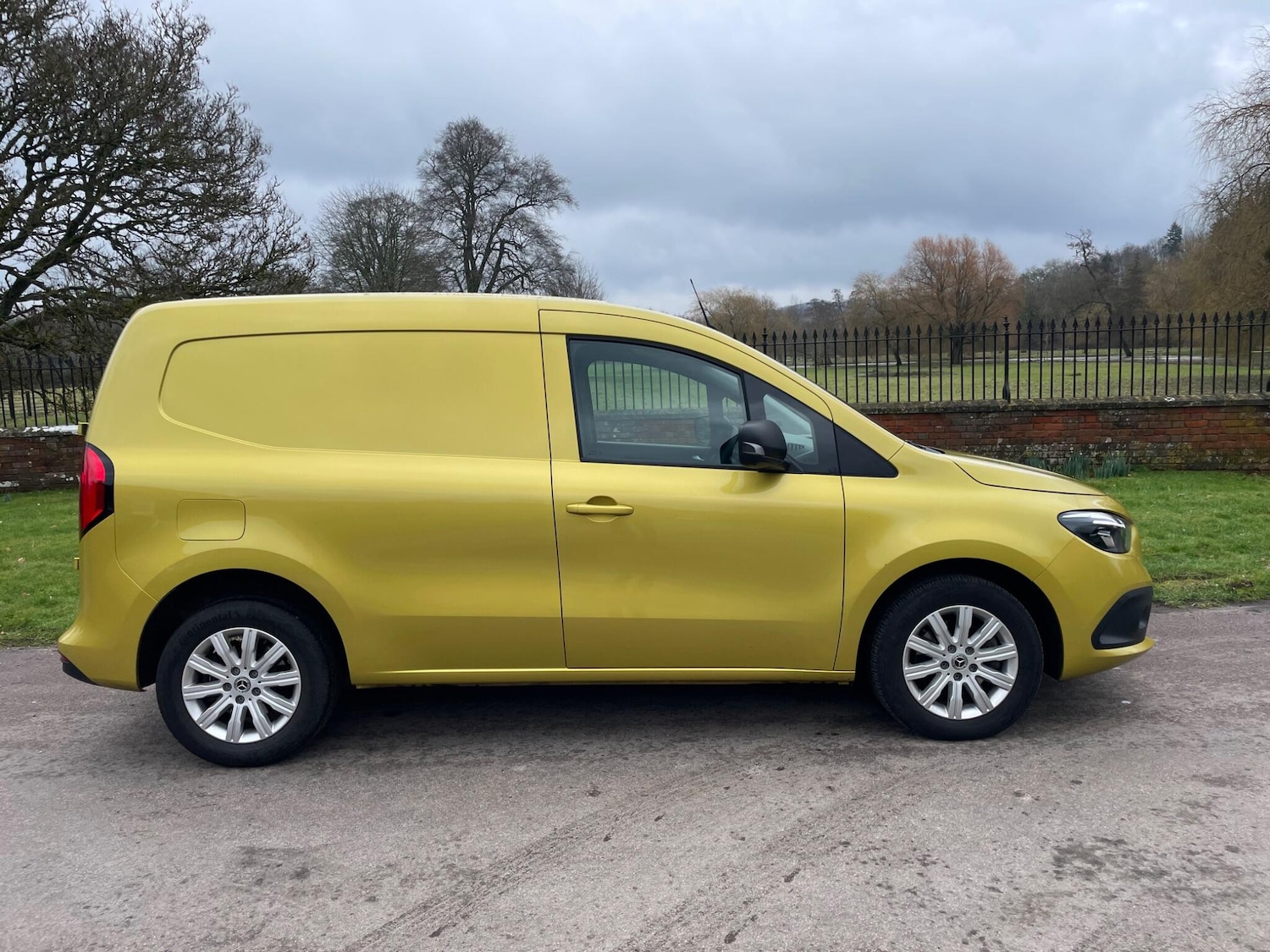 Used Mercedes-Benz Citan 2023 for sale - 77411754: Photo 2