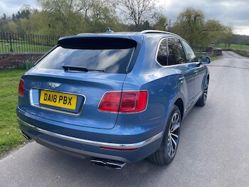Used Bentley Bentayga 2018 for sale - 78116477: Photo