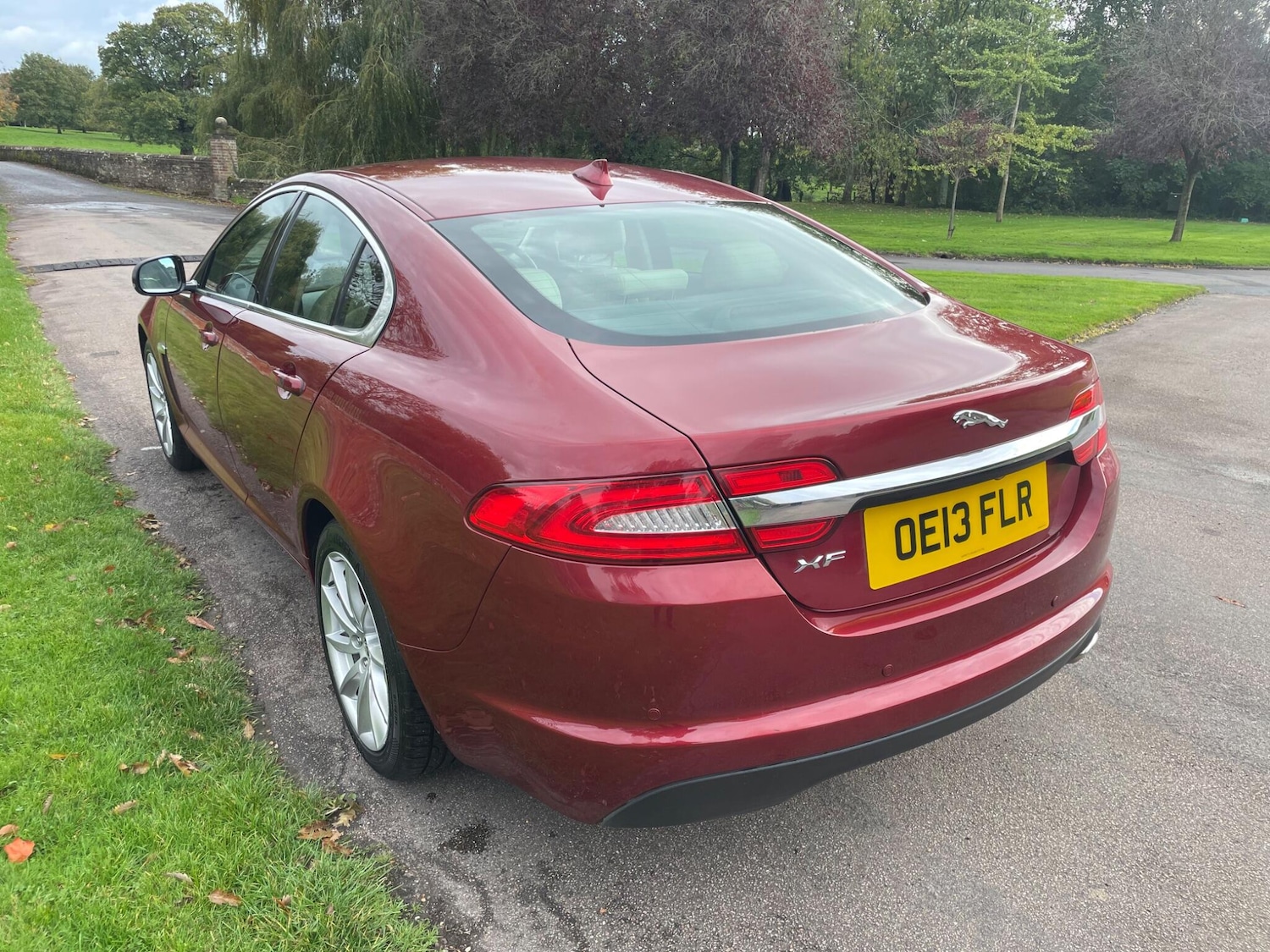 Used Jaguar XF 2013 for sale - 76371084: Photo 8