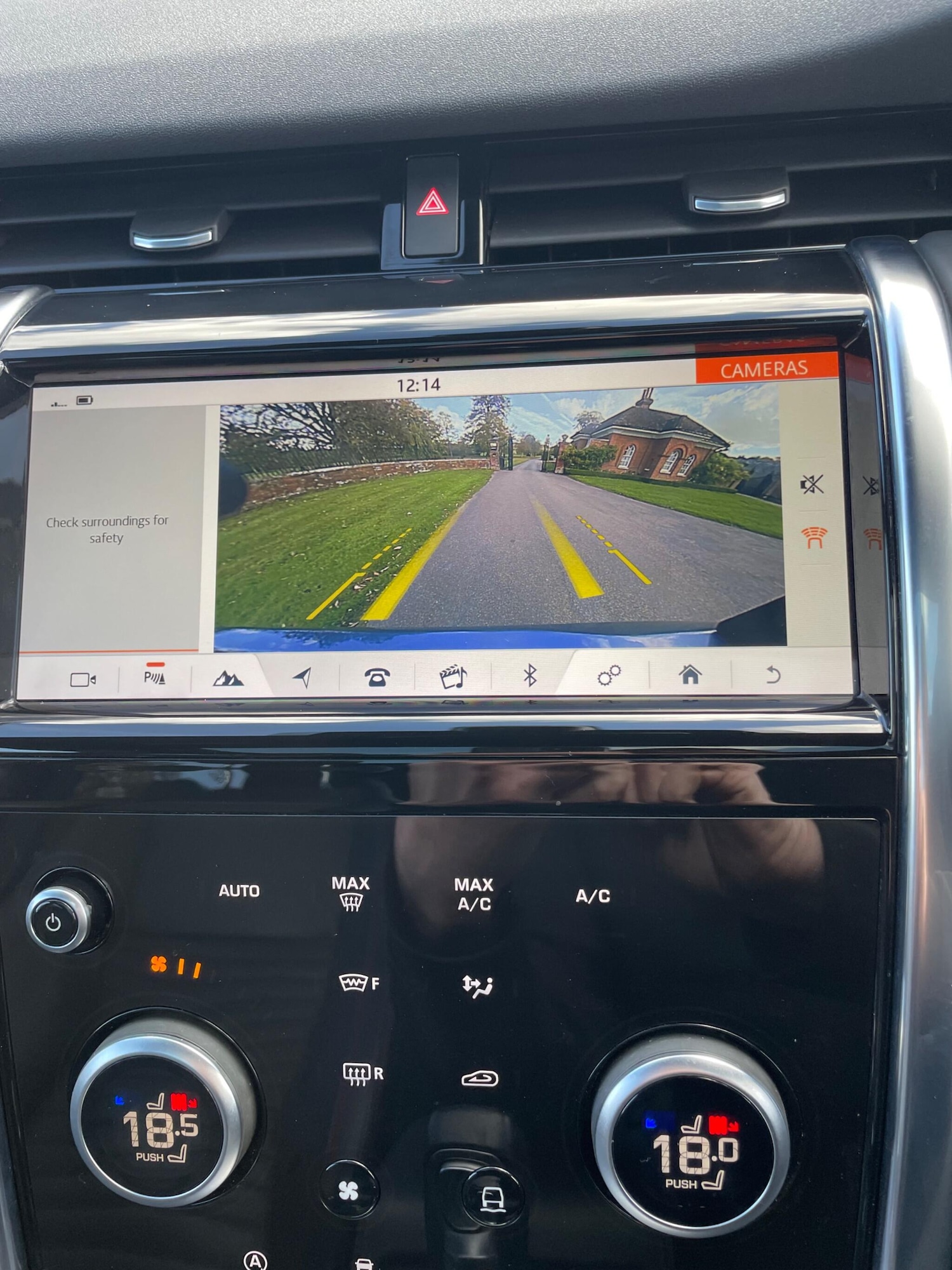 Used Land Rover Discovery Sport 2019 for sale - 76399063: Photo 12