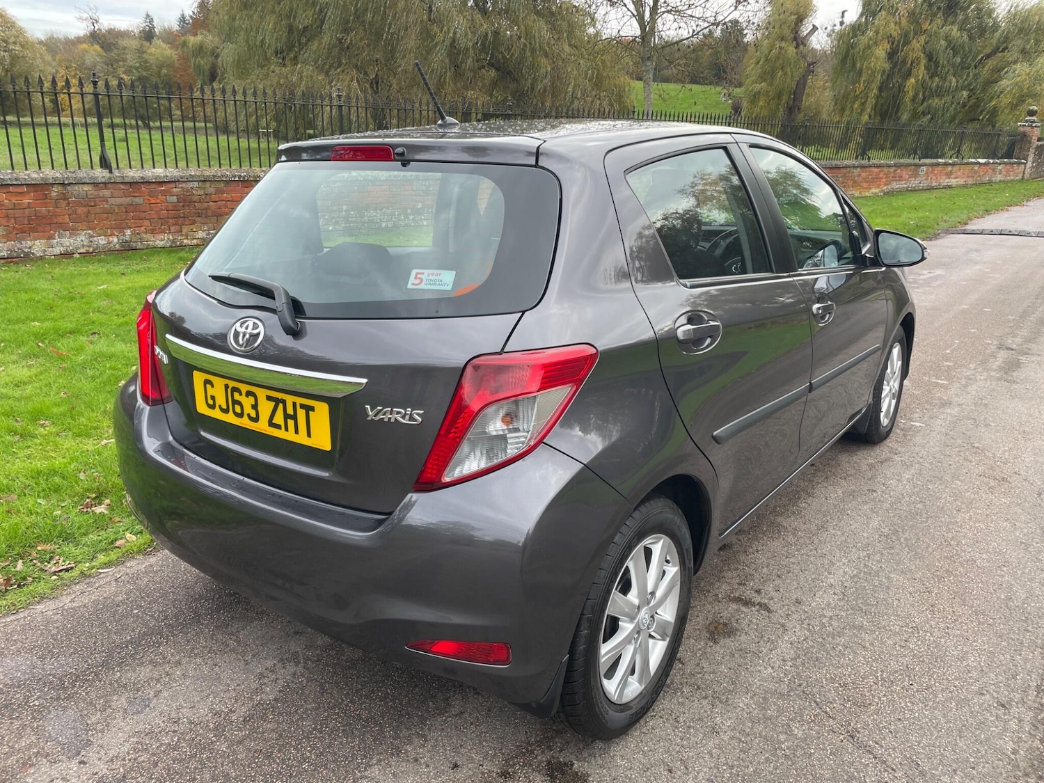 Used Toyota Yaris 2013 for sale - 76472968: Photo 4