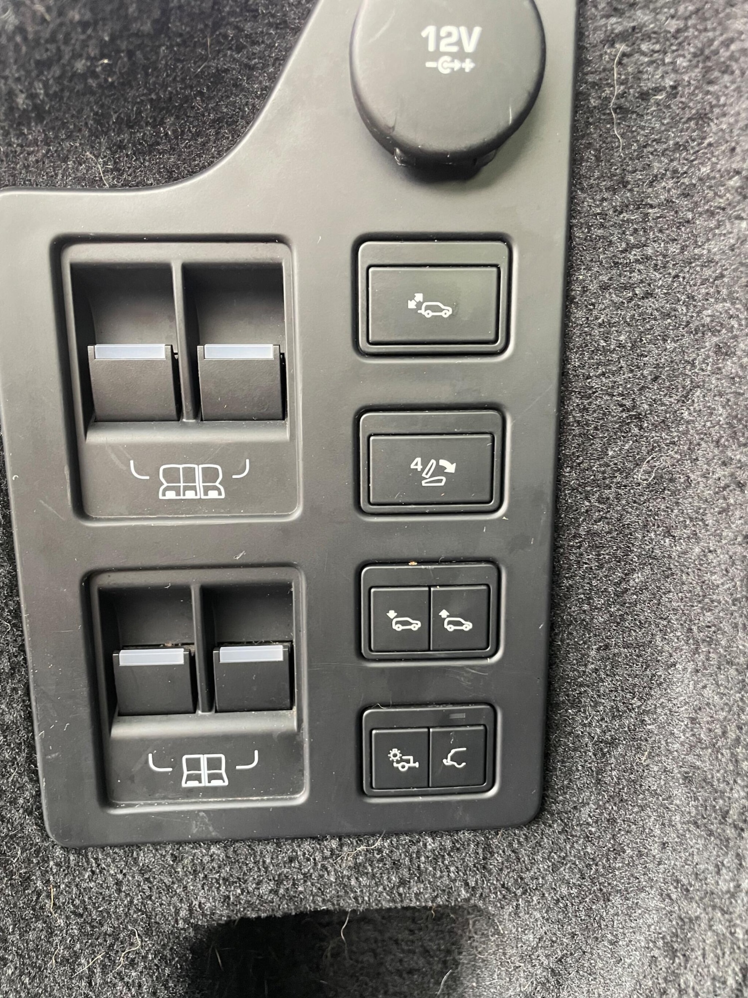 Used Land Rover Discovery 2018 for sale - 76850554: Photo 12