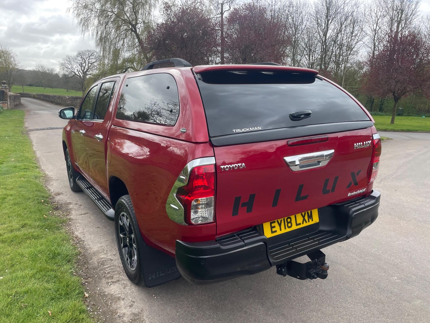 Used Toyota Hilux 2018 for sale - 78058145: Photo 8