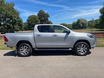Used Toyota Hilux 2018 for sale - 79145483: Photo