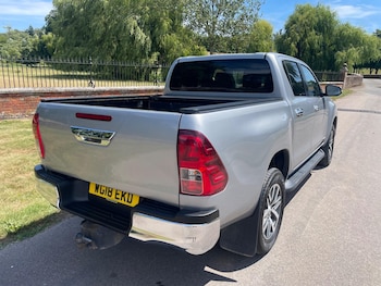 Used Toyota Hilux 2018 for sale - 79145483: Photo