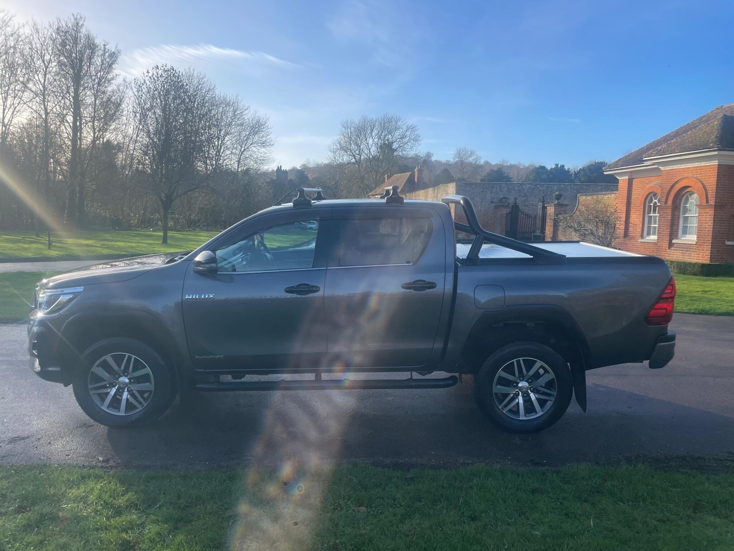 Used Toyota Hilux 2020 for sale - 77015825: Photo 6