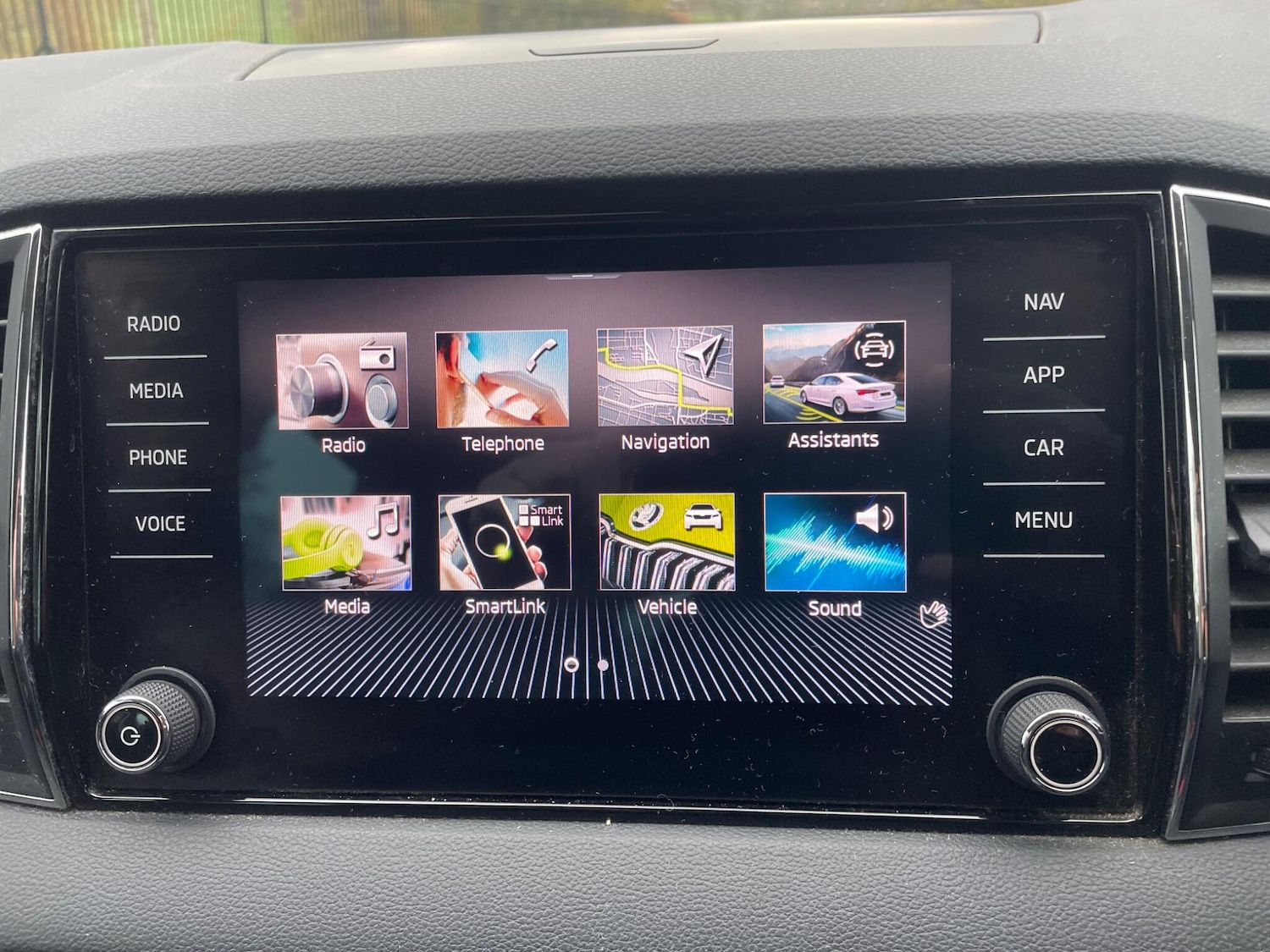 Used Skoda Karoq 2021 for sale - 76613255: Photo 11