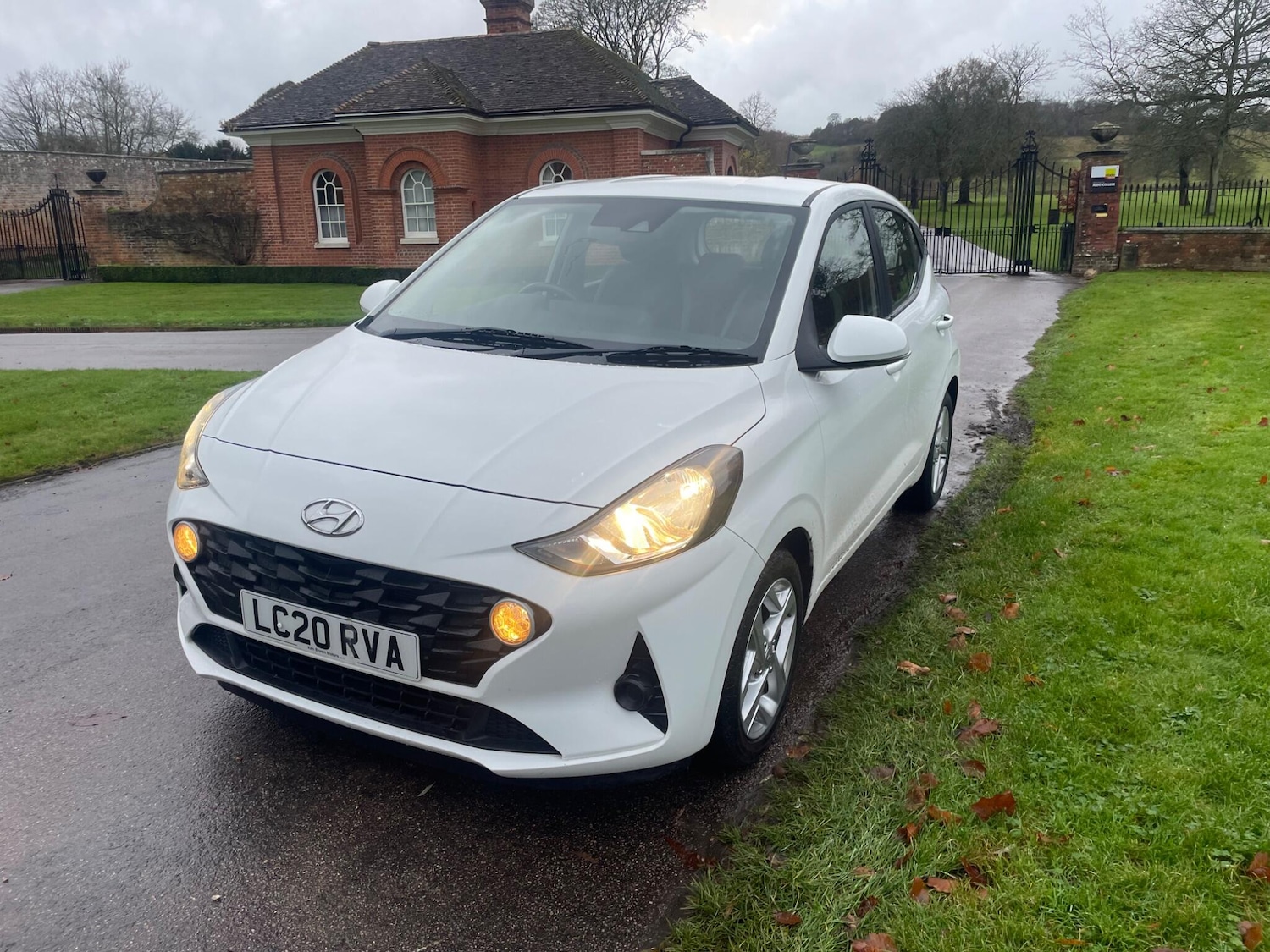 Used Hyundai i10 2020 for sale - 76727476: Photo 5
