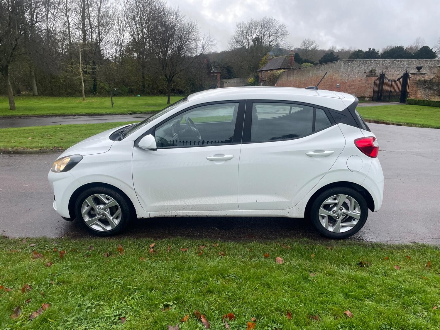 Used Hyundai i10 2020 for sale - 76727476: Photo 6