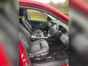 Used Land Rover Discovery Sport 2017 for sale - 77696063: Photo