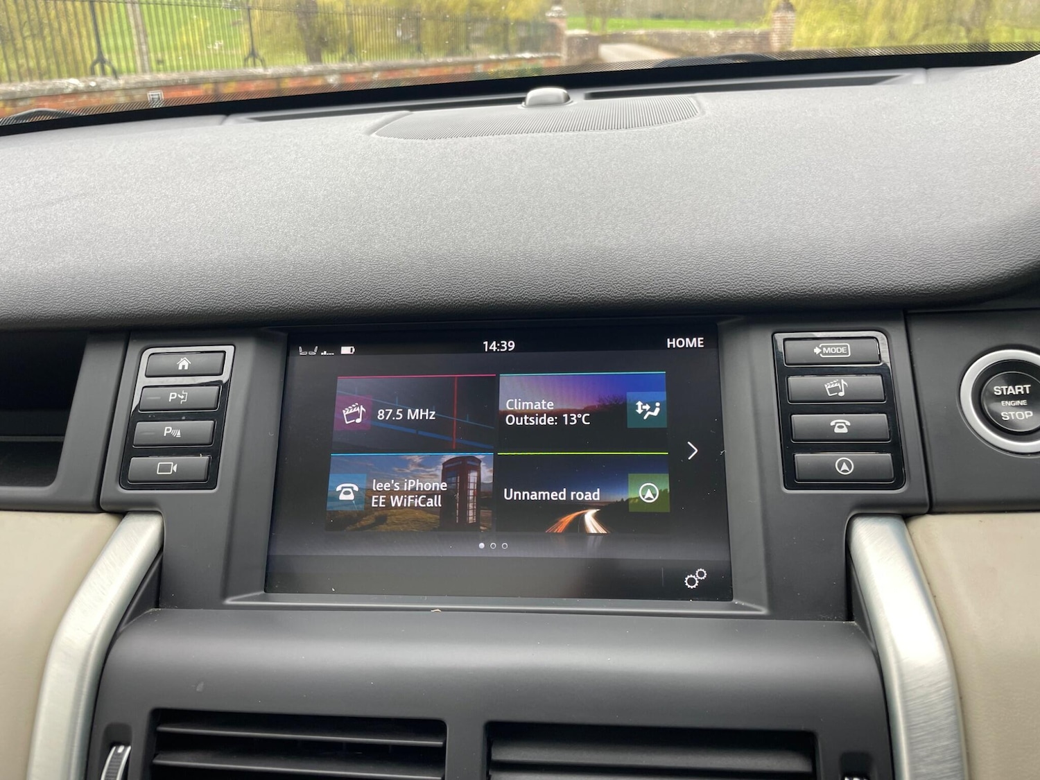 Used Land Rover Discovery Sport 2017 for sale - 78007385: Photo 11