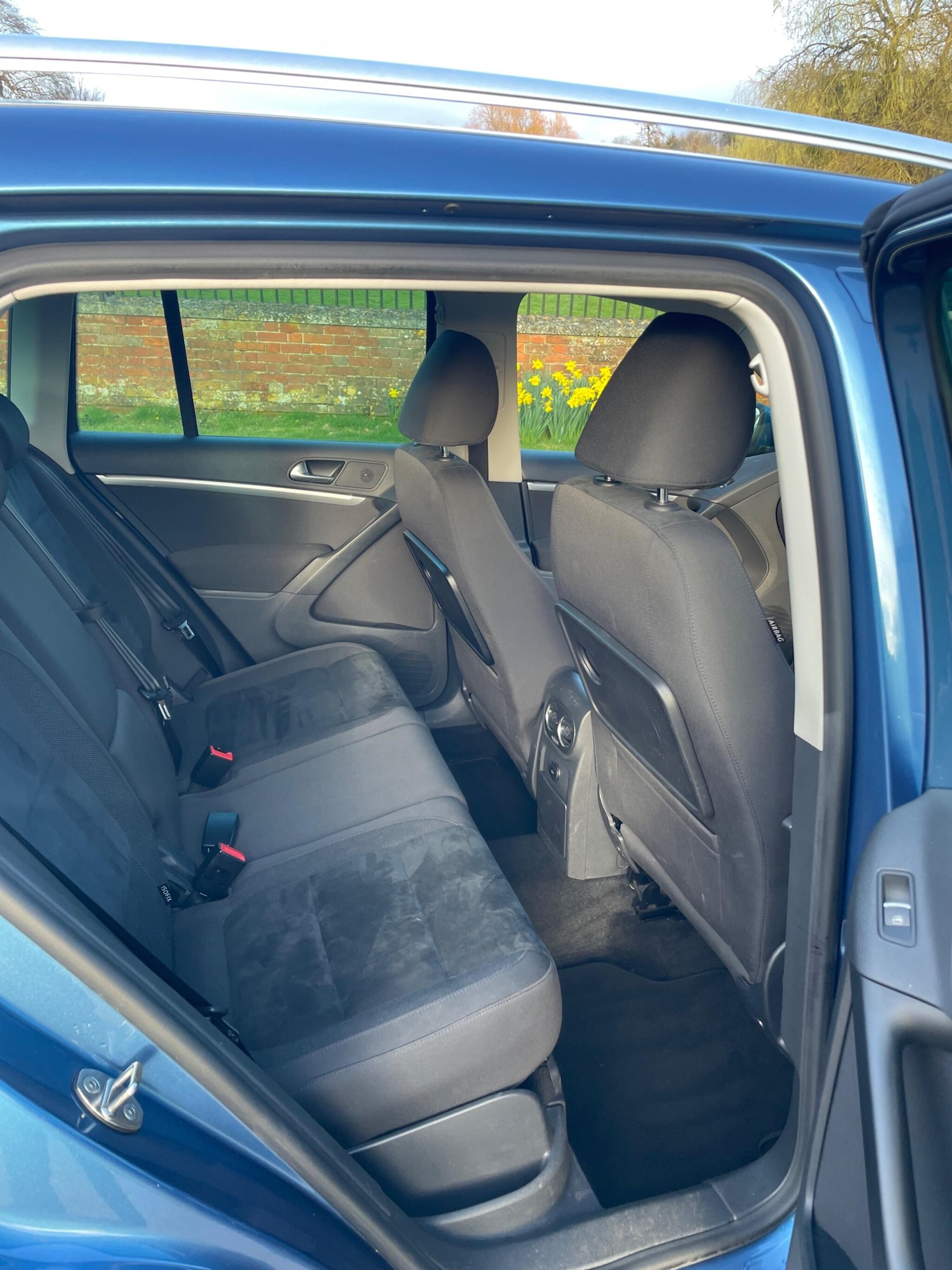 Used Volkswagen Tiguan 2015 for sale - 77738095: Photo 7