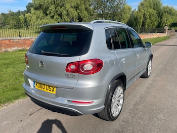 Used Volkswagen Tiguan 2010 for sale - 78922843: Photo