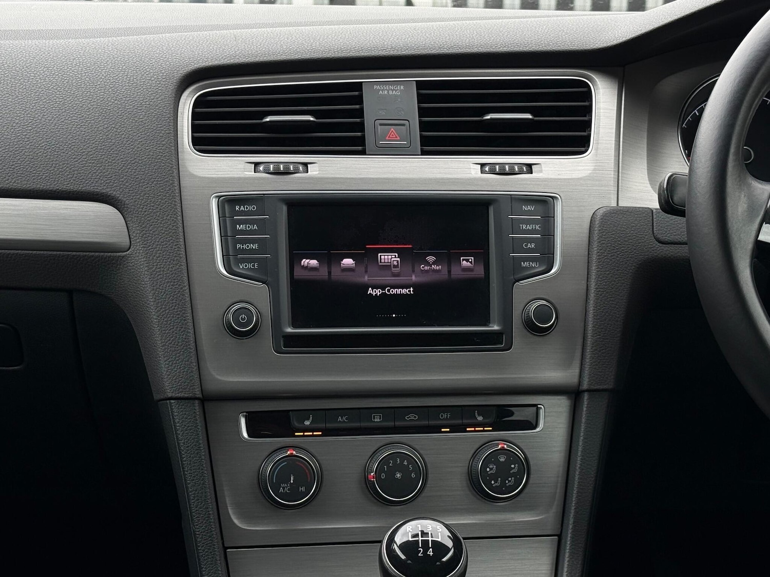 Used Volkswagen Golf 2016 for sale - 76632805: Photo 13