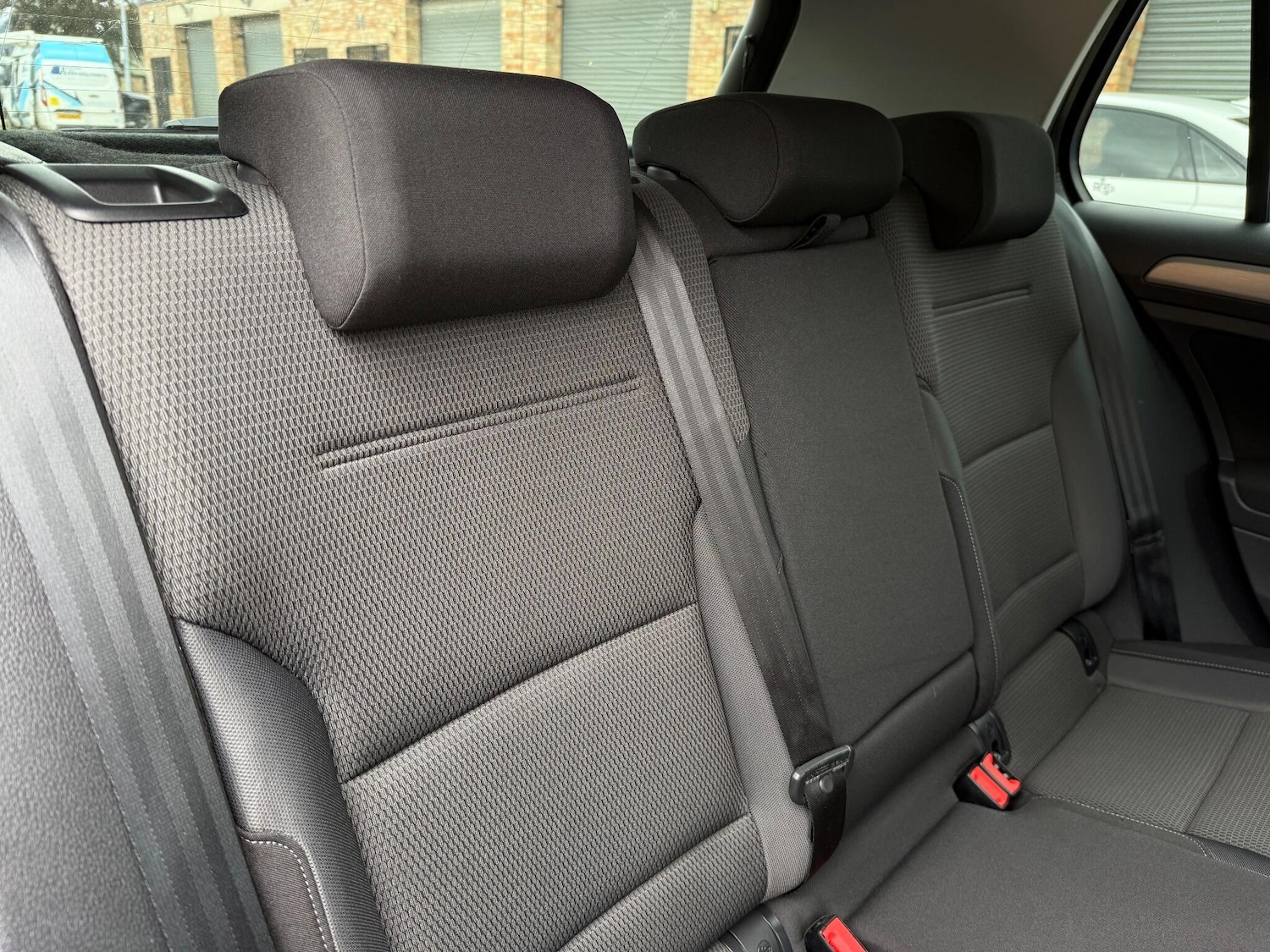 Used Volkswagen Golf 2016 for sale - 76632805: Photo 23