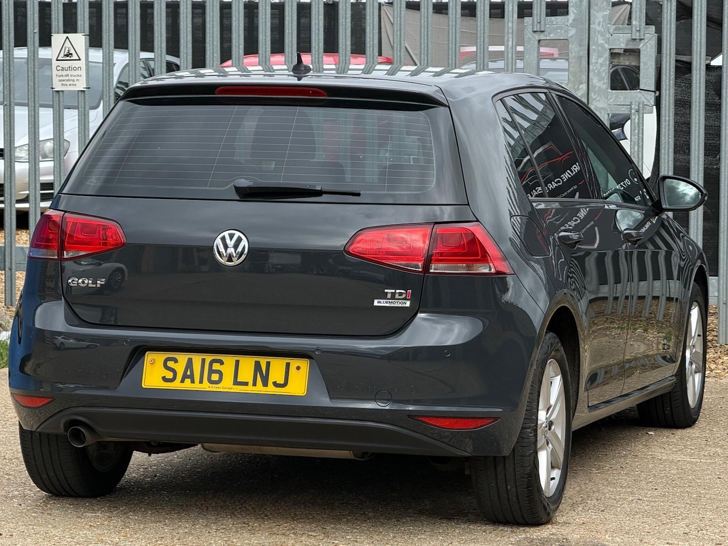 Used Volkswagen Golf 2016 for sale - 76632805: Photo 7