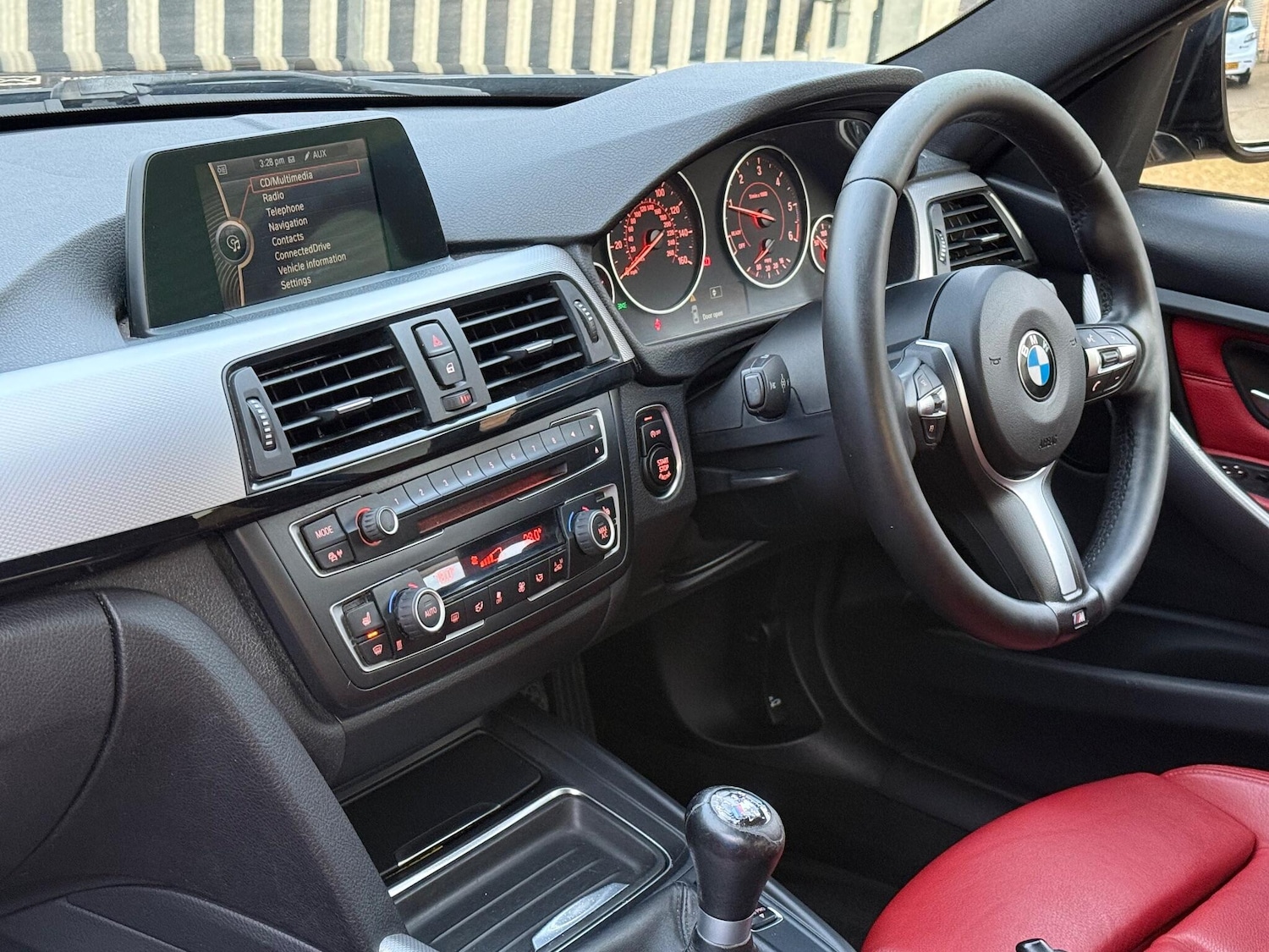 Used BMW 3 Series 2013 for sale - 76936674: Photo 10