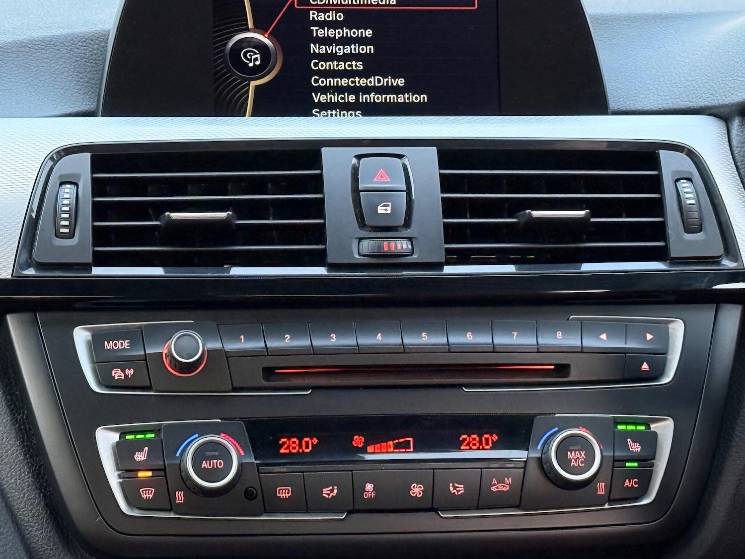 Used BMW 3 Series 2013 for sale - 76936674: Photo 19