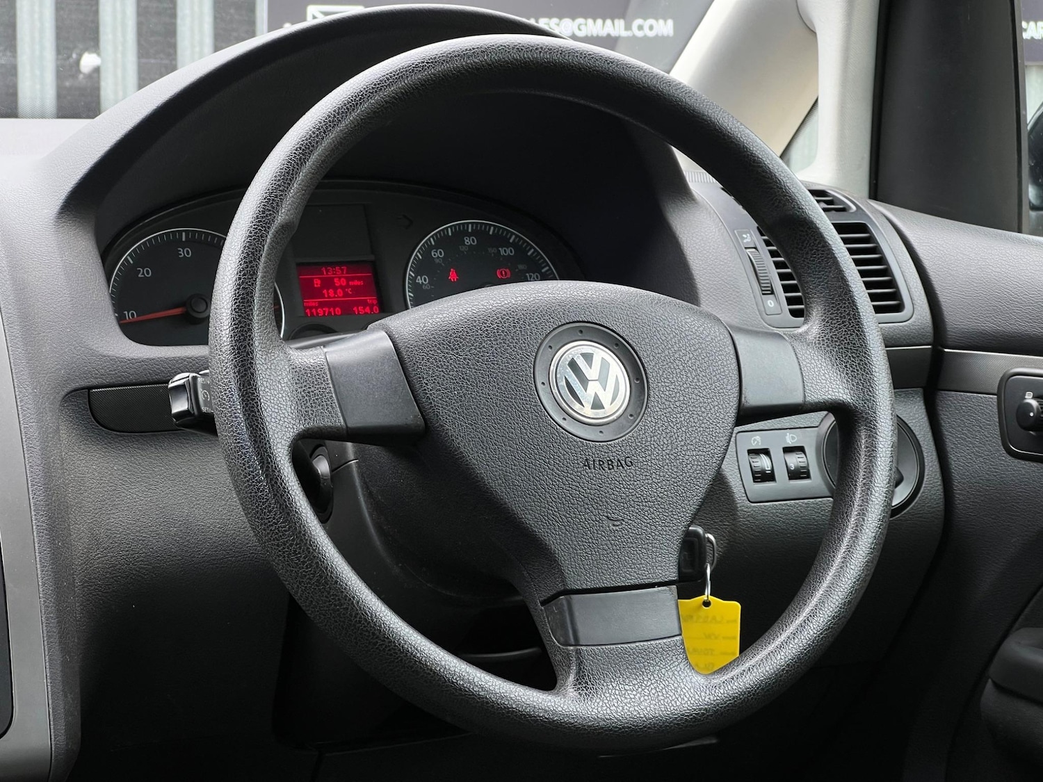 Used Volkswagen Touran 2009 for sale - 76634050: Photo 13