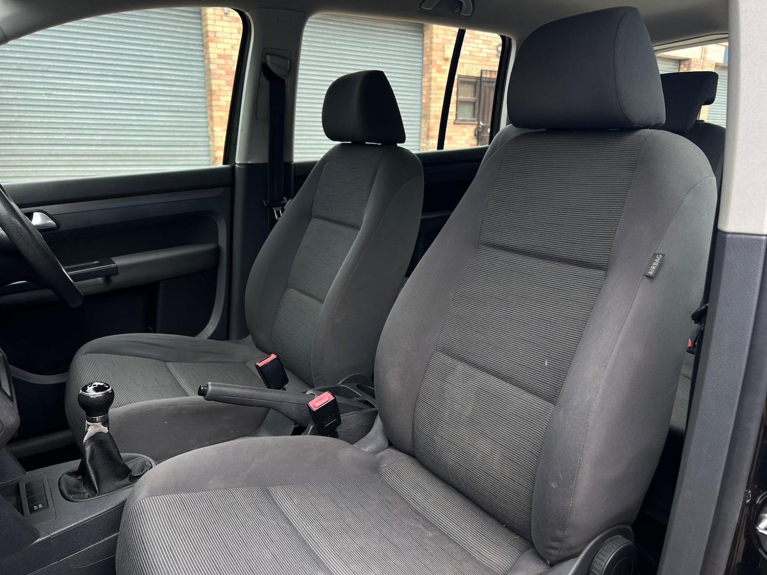 Used Volkswagen Touran 2009 for sale - 76634050: Photo 15