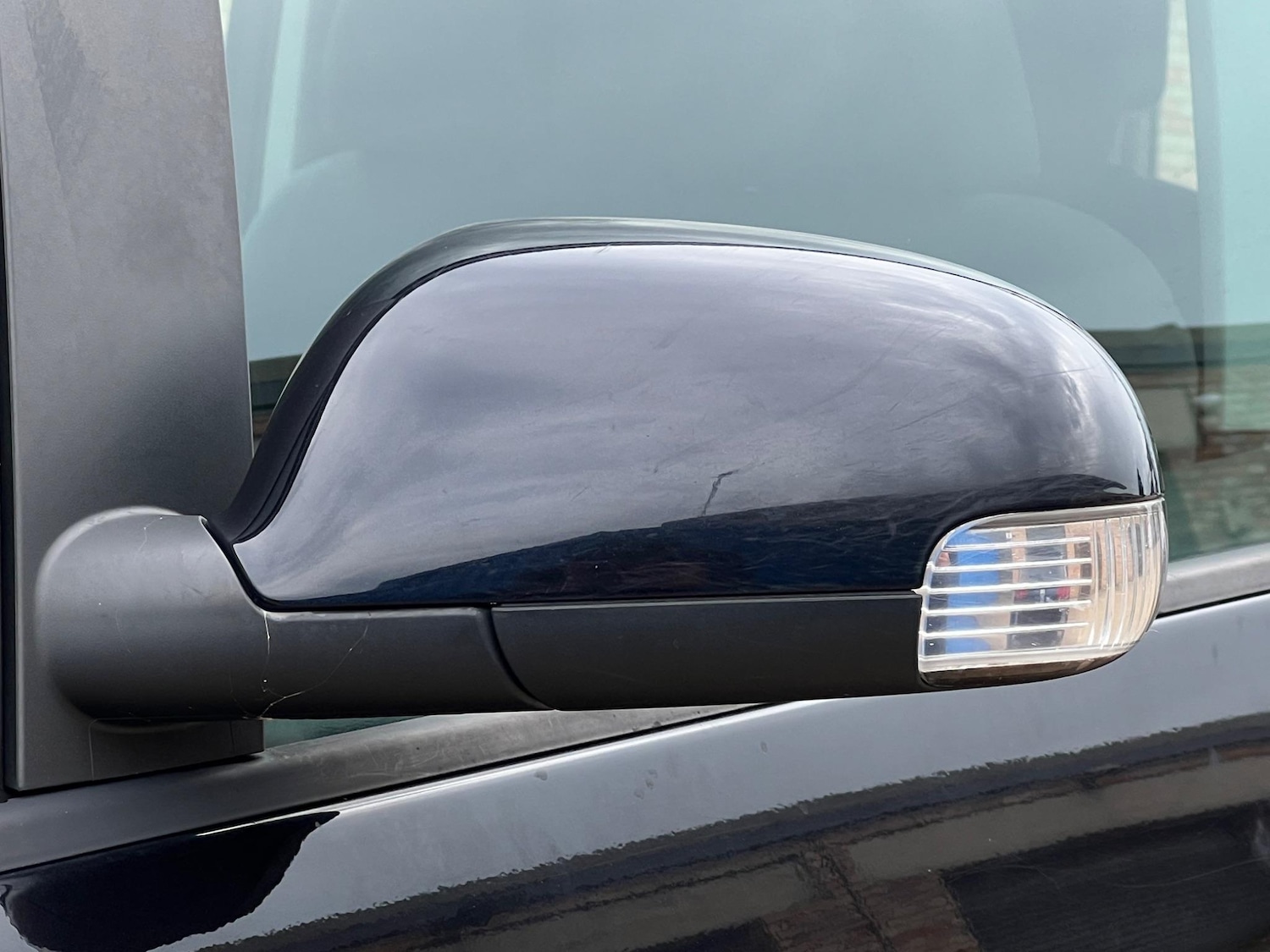 Used Volkswagen Touran 2009 for sale - 76634050: Photo 30