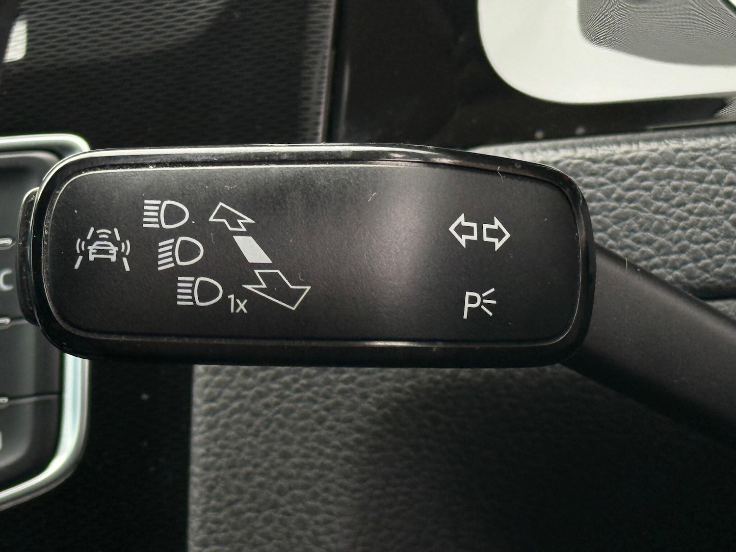 Used Volkswagen Golf 2013 for sale - 76633604: Photo 28