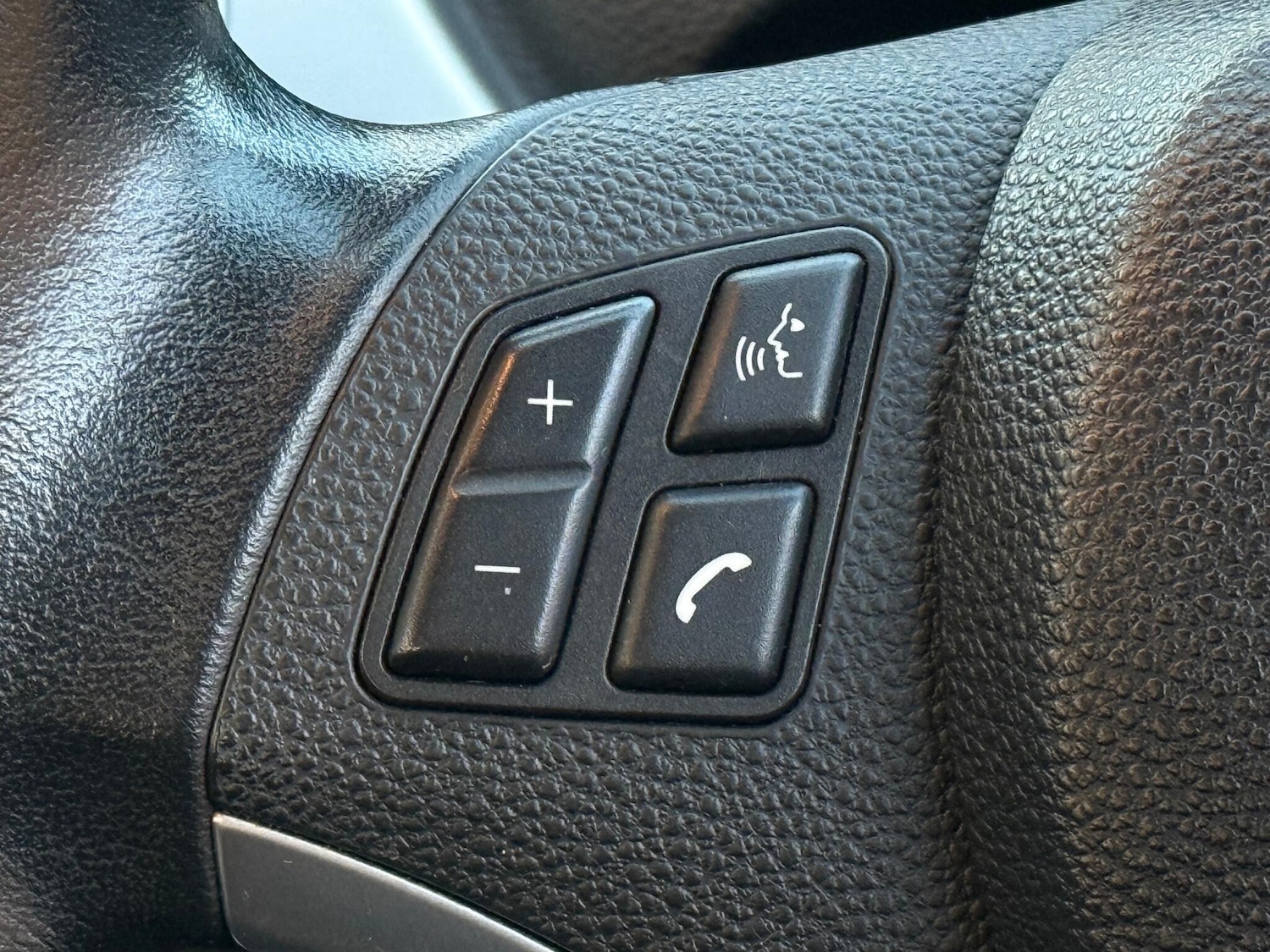 Used BMW 3 Series 2010 for sale - 77230343: Photo 18