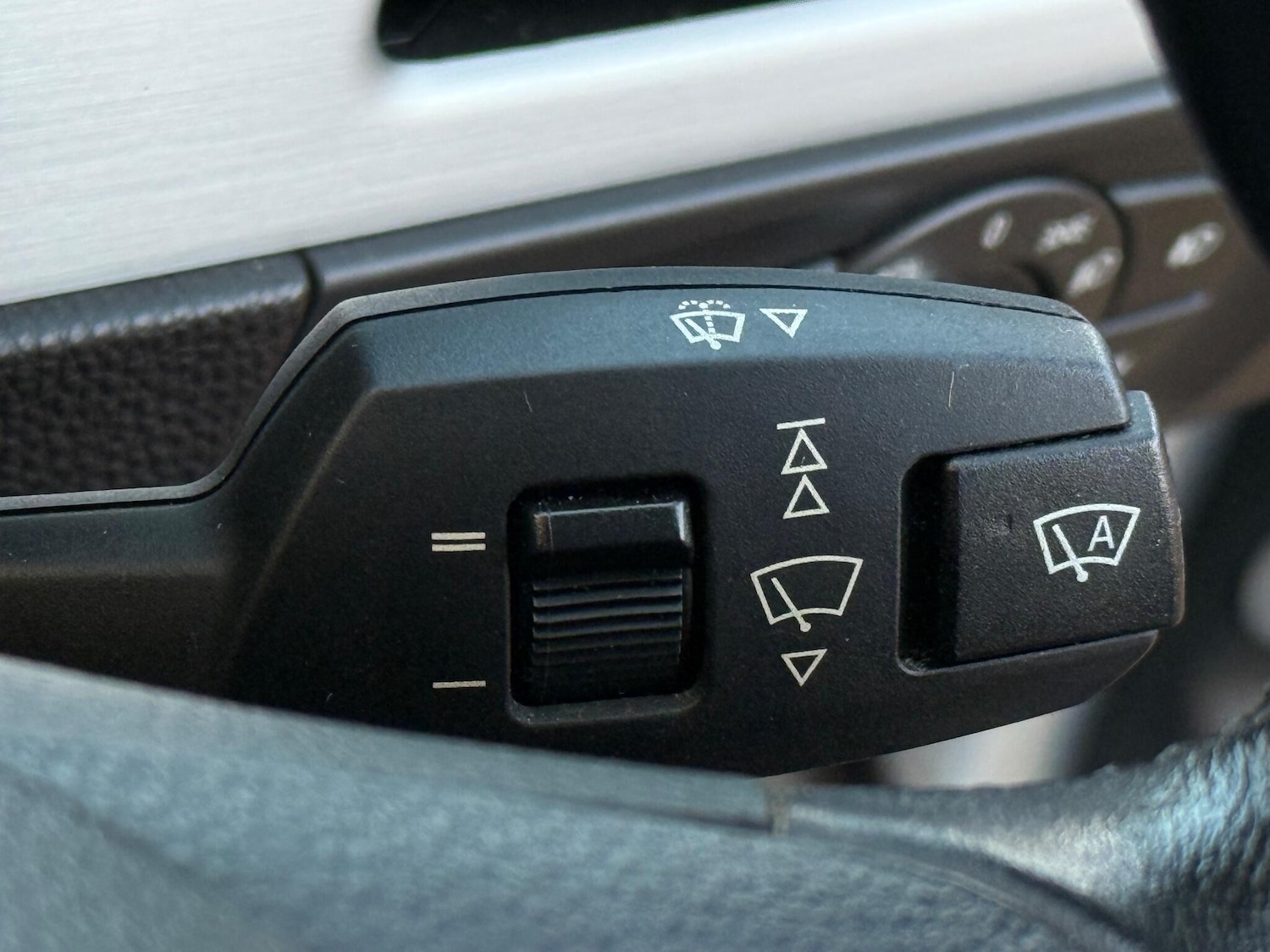 Used BMW 3 Series 2010 for sale - 77230343: Photo 21