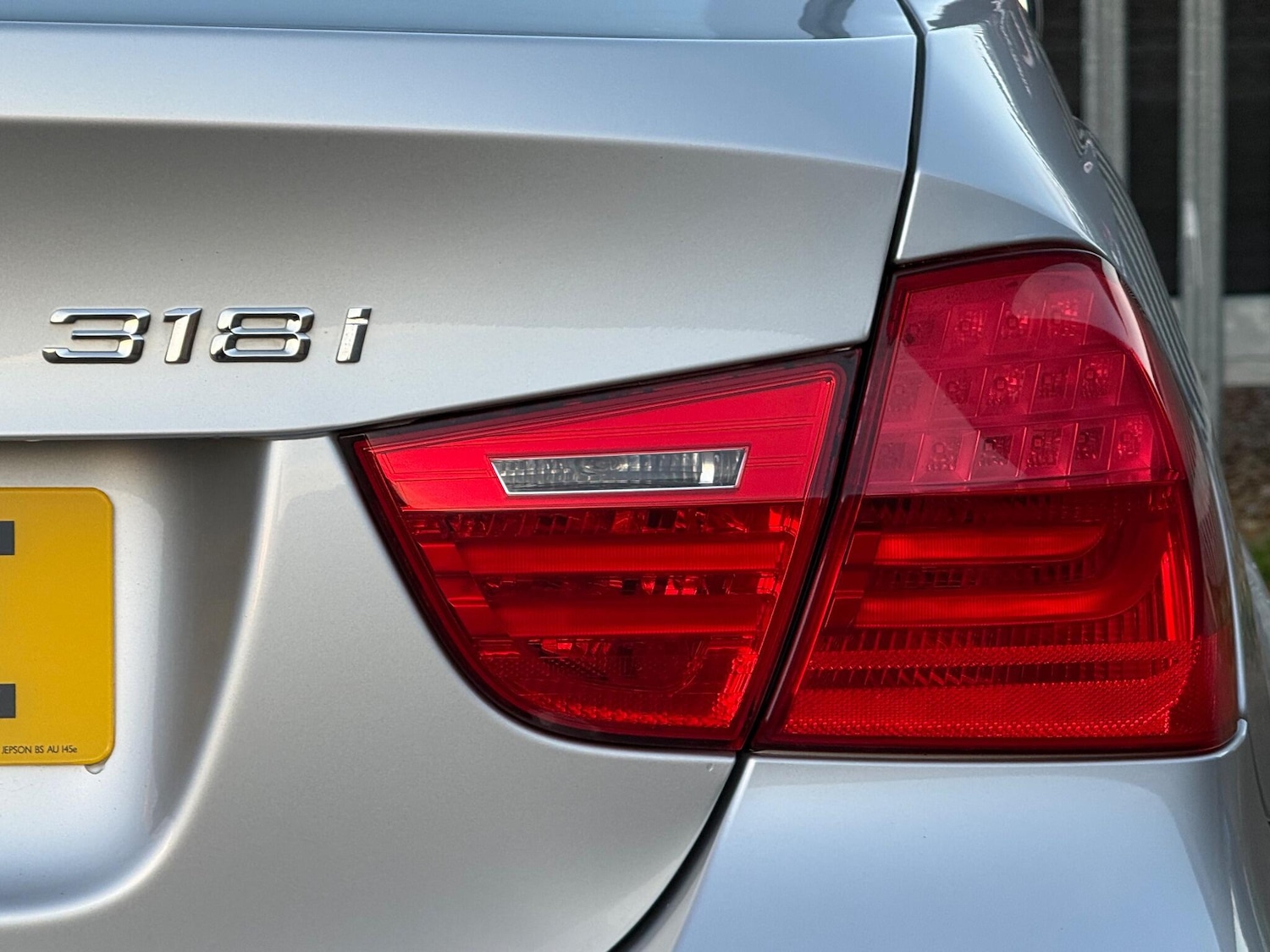 Used BMW 3 Series 2010 for sale - 77230343: Photo 29