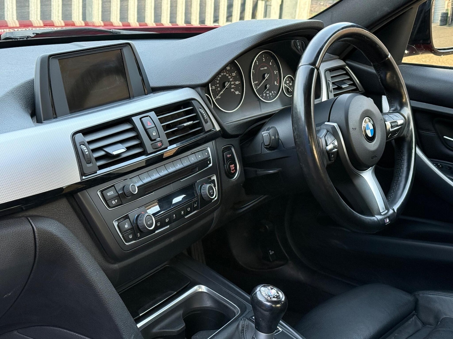 Used BMW 3 Series 2012 for sale - 76942425: Photo 10