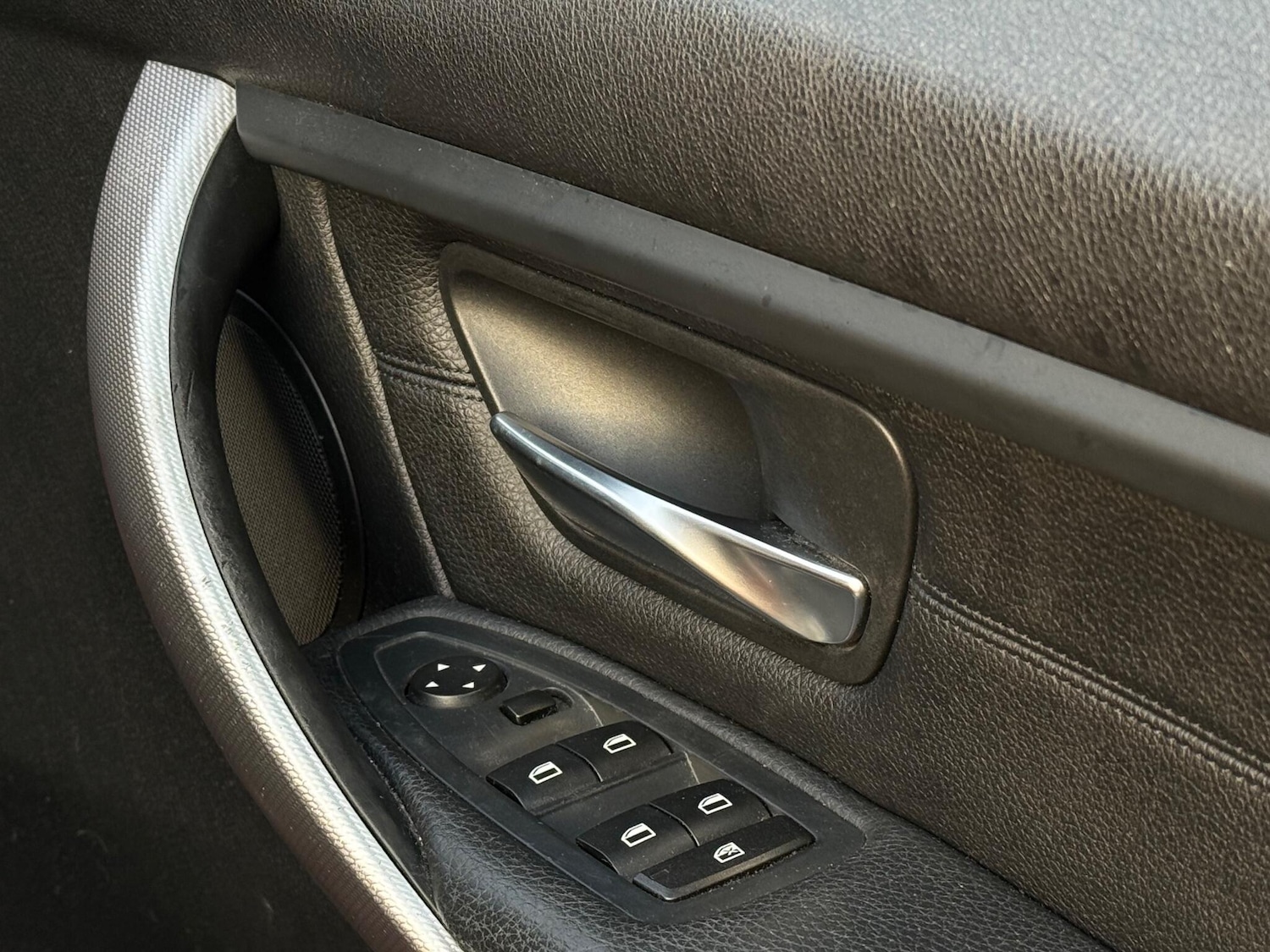 Used BMW 3 Series 2012 for sale - 76942425: Photo 24