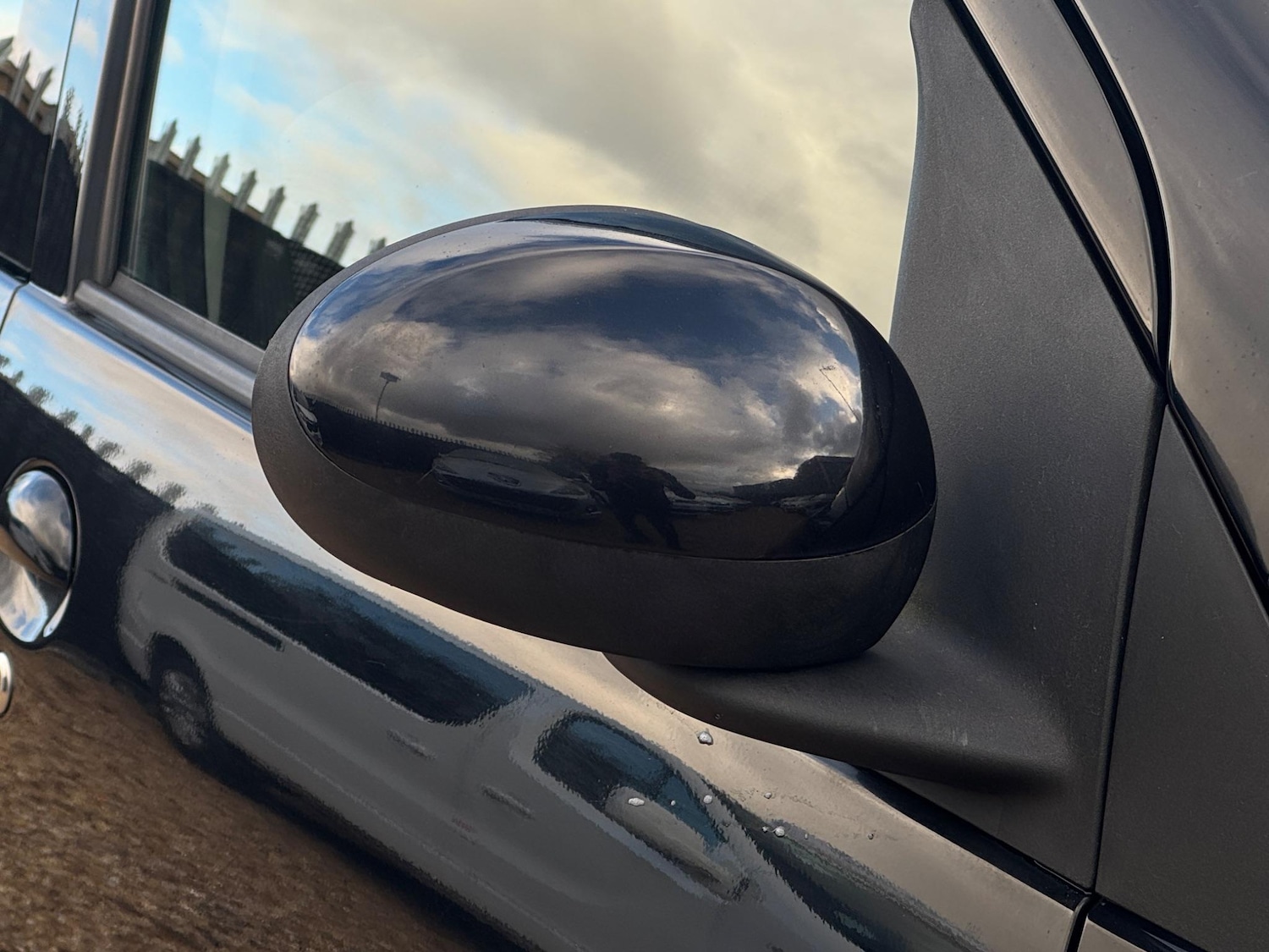 Used Toyota AYGO 2013 for sale - 76632723: Photo 19