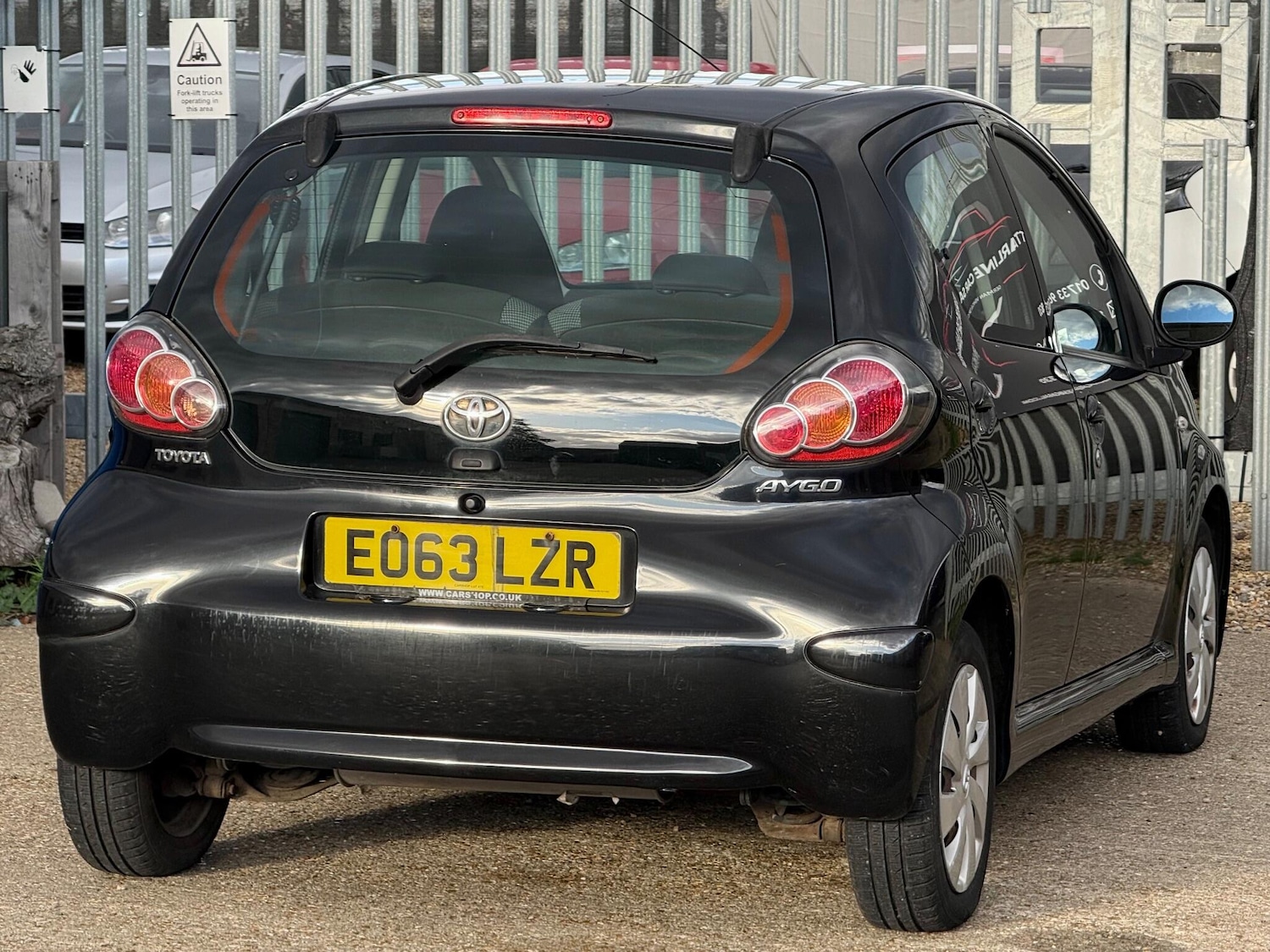 Used Toyota AYGO 2013 for sale - 76632723: Photo 6