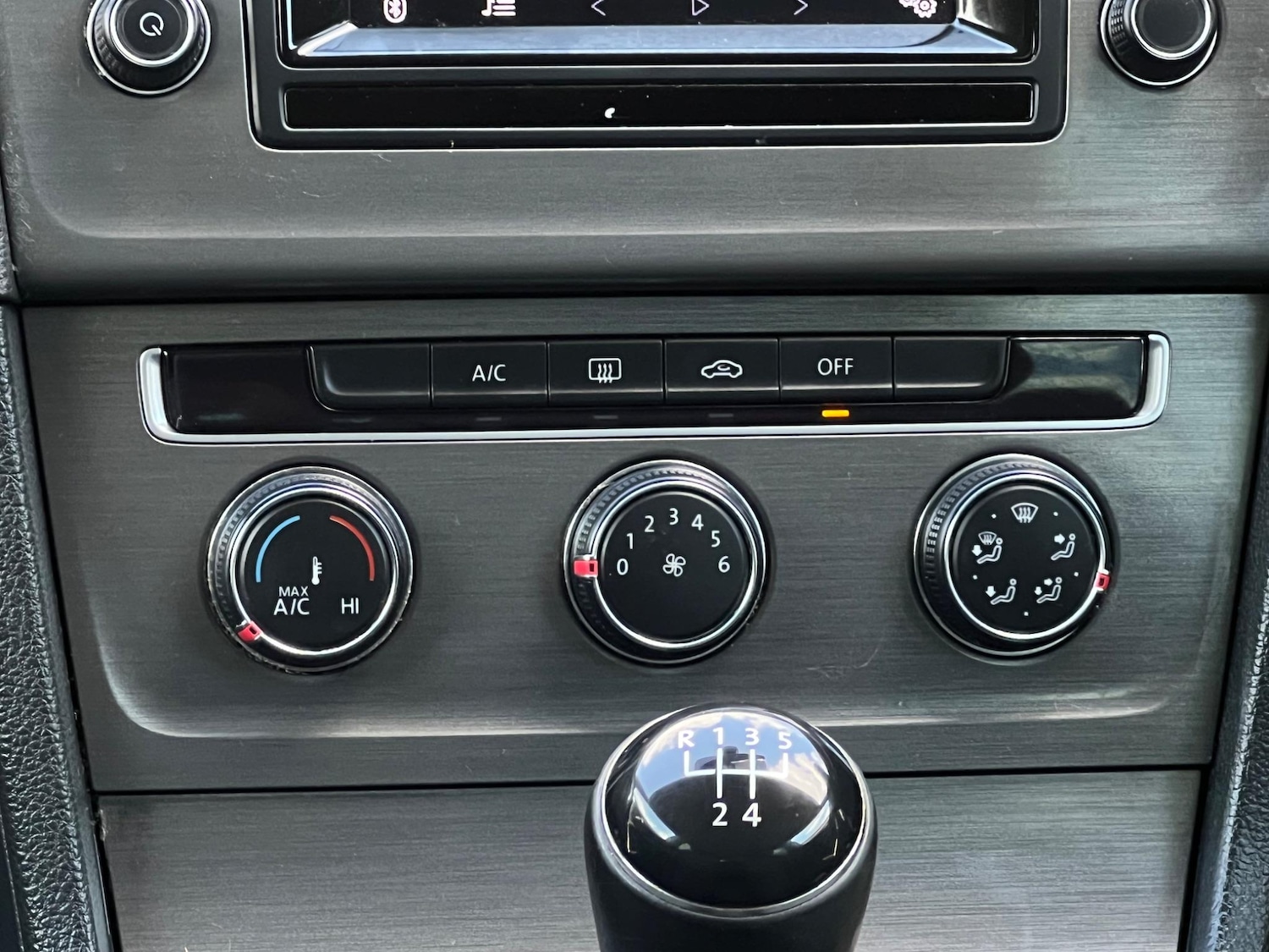 Used Volkswagen Golf 2013 for sale - 76634145: Photo 20