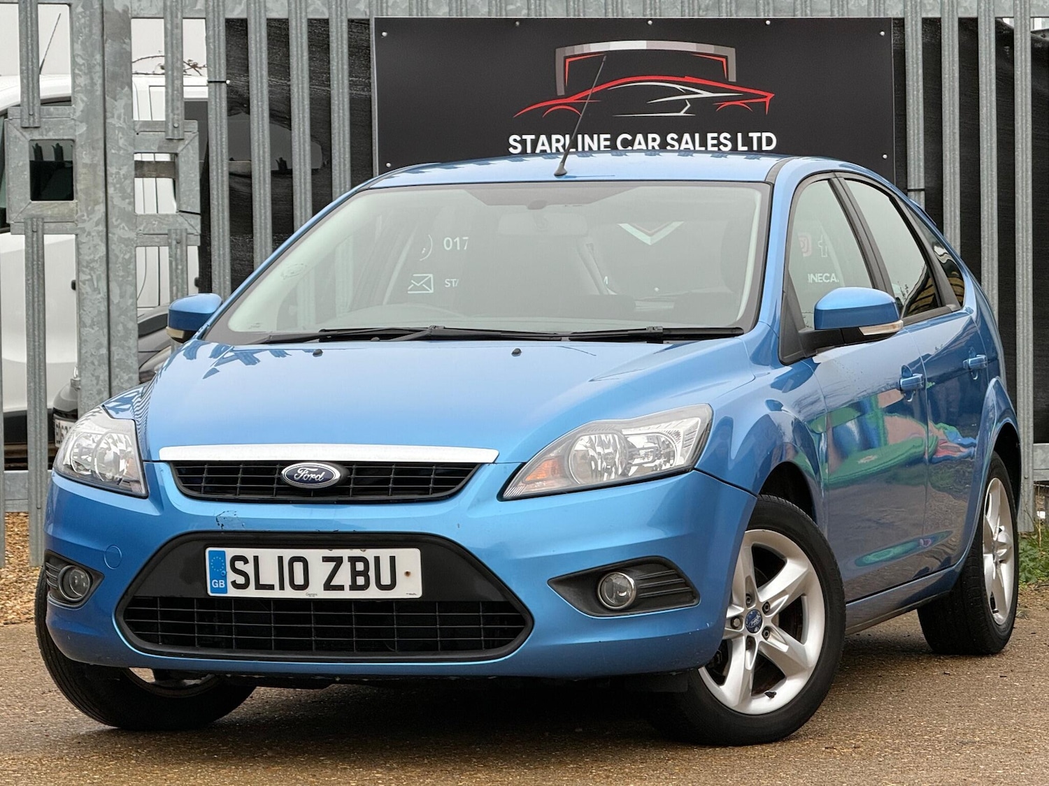 Used Ford Focus 2010 for sale - 77144056: Photo 4