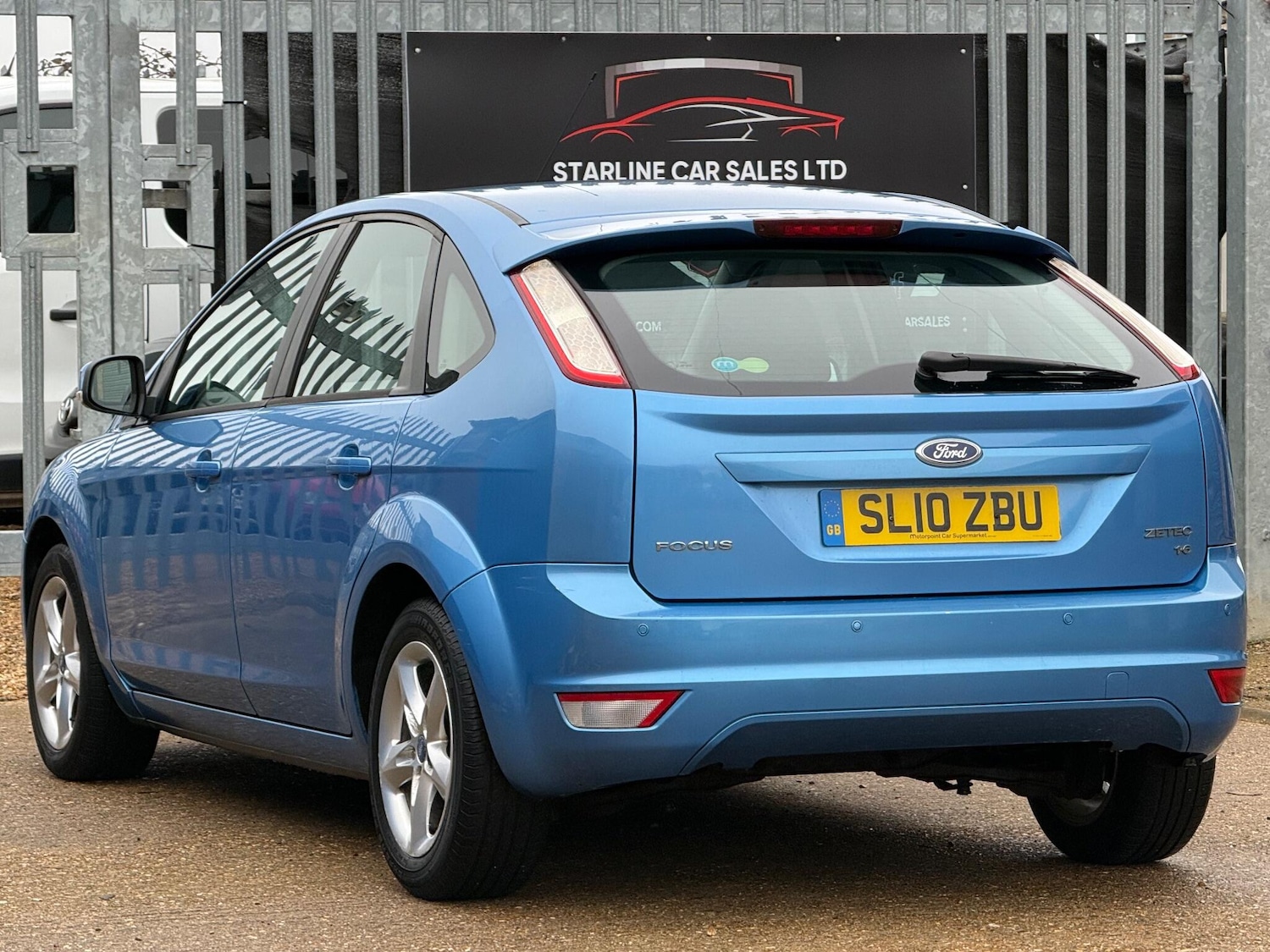 Used Ford Focus 2010 for sale - 77144056: Photo 5