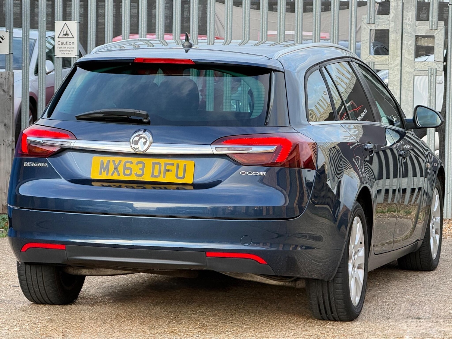 Used Vauxhall Insignia 2013 for sale - 76634250: Photo 7