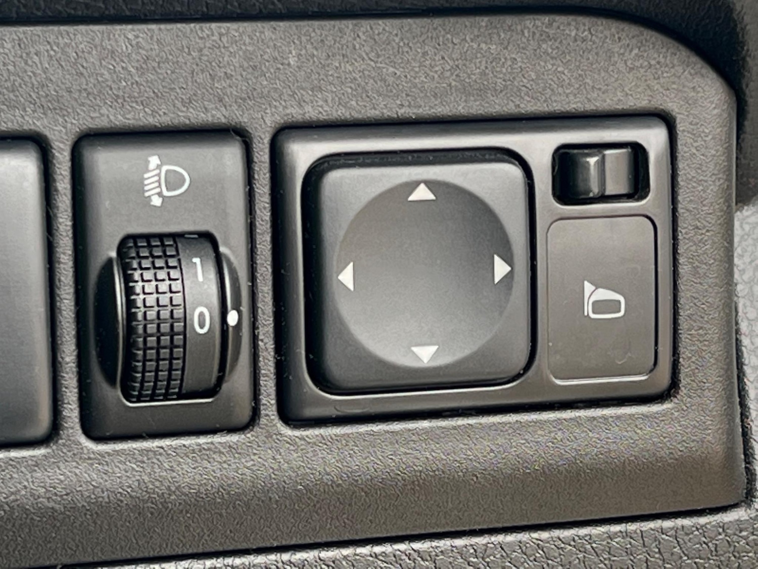 Used Nissan Note 2009 for sale - 76634133: Photo 24