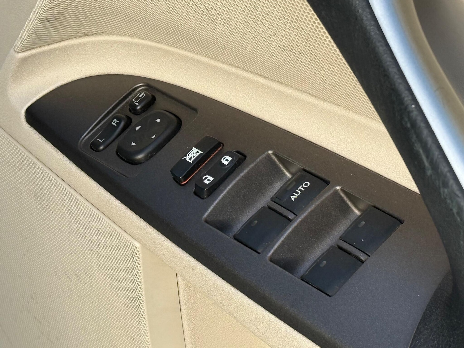 Used Lexus IS for sale - 76742661: Photo 32