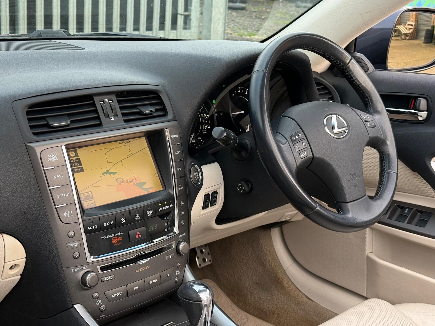 Used Lexus IS for sale - 76742661: Photo 8