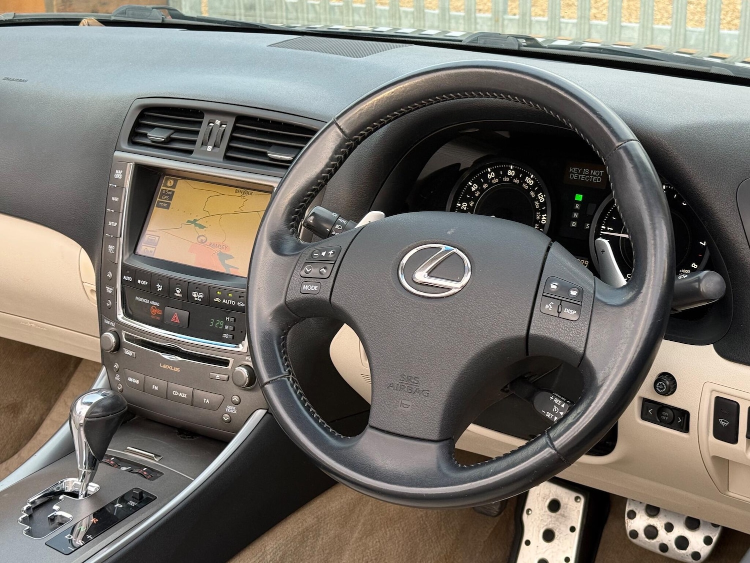 Used Lexus IS for sale - 76742661: Photo 9