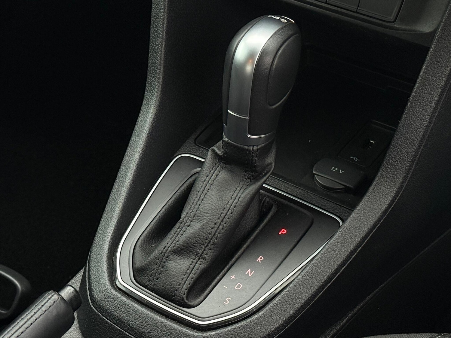 Used Volkswagen Caddy Maxi Life 2017 for sale - 77166975: Photo 19