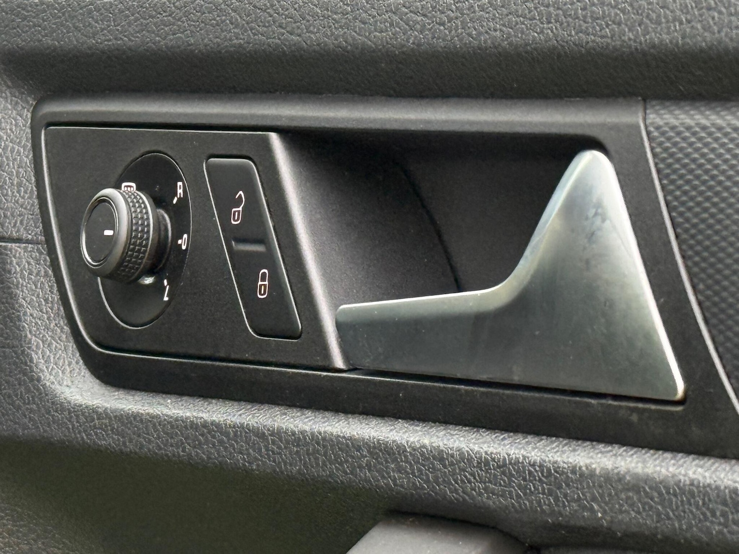 Used Volkswagen Caddy Maxi Life 2017 for sale - 77166975: Photo 24