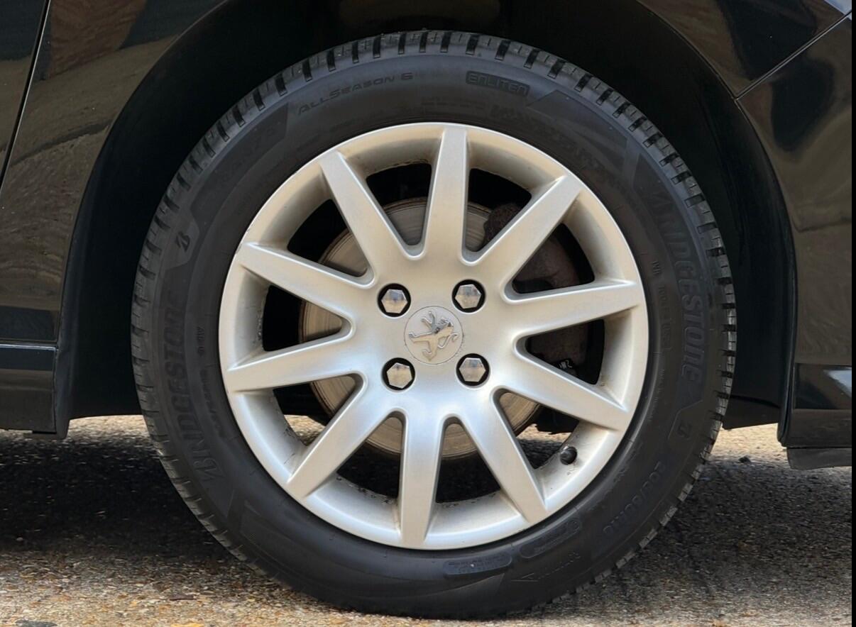 Used Peugeot 308 2009 for sale - 76994755: Photo 32