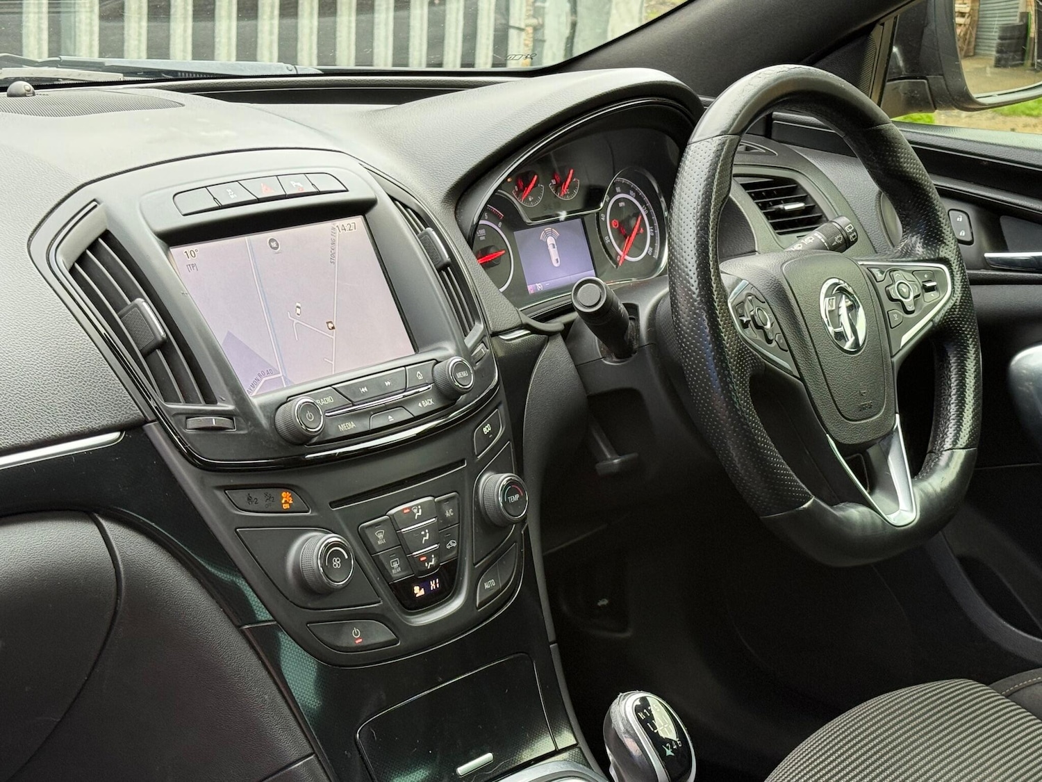 Used Vauxhall Insignia 2014 for sale - 76752492: Photo 10