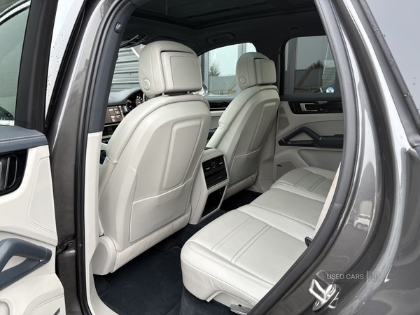 Used Porsche Cayenne 2020 for sale - 77157045: Photo 11