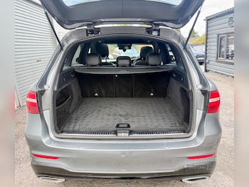 Used Mercedes-Benz GLC 2016 for sale - 79329175: Photo