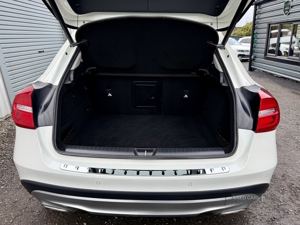 Used Mercedes-Benz GLA 2017 for sale - 76562956: Photo 6