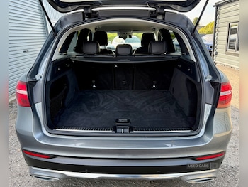 Used Mercedes-Benz GLC 2018 for sale - 78363401: Photo